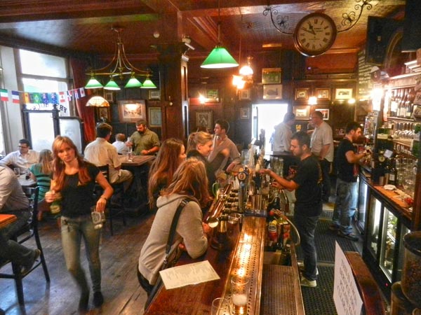 pub-interior1.jpg