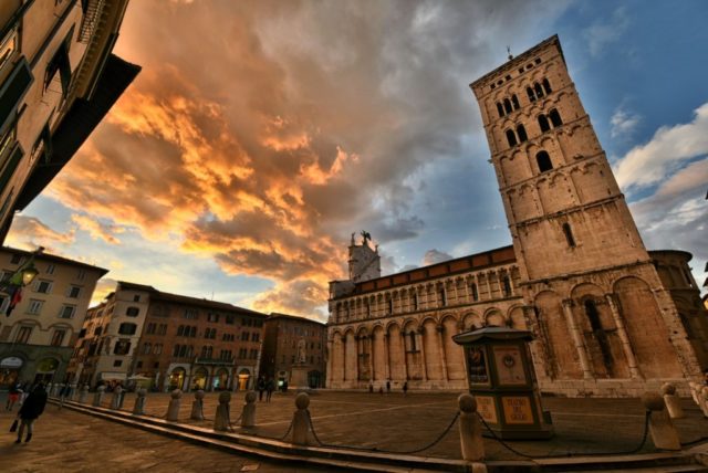 cameron-italy-lucca-cathedral-sunset