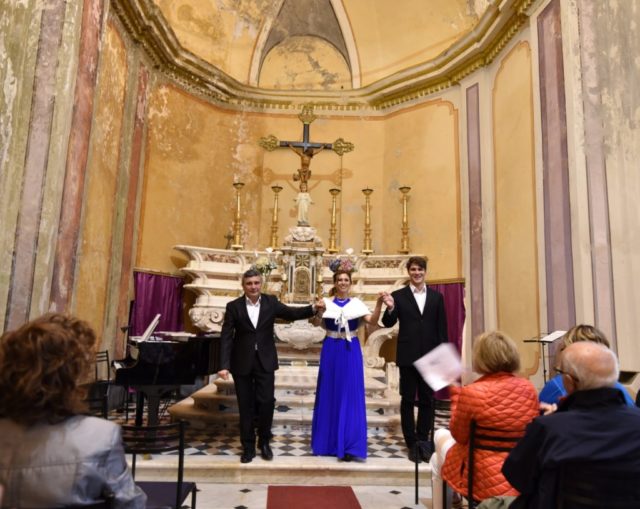 cameron-italy-vernazza-opera