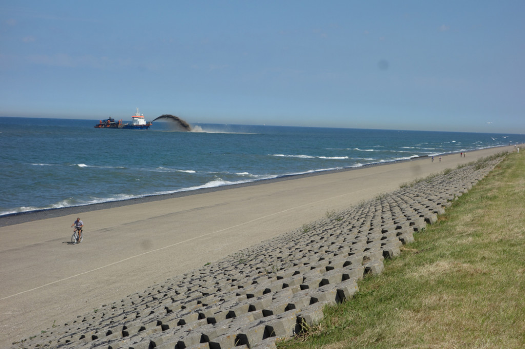 netherlands-north-sea-dike-with-ship-spewing