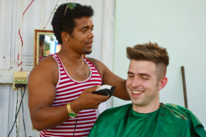 Andy Steves getting a haircut