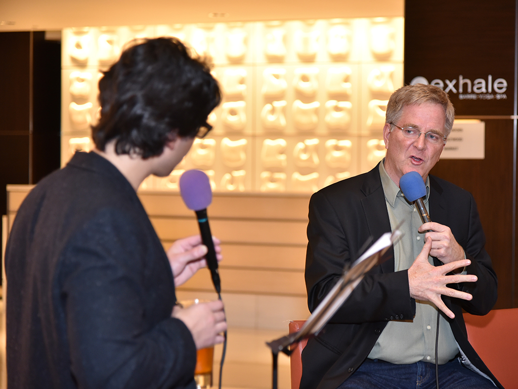 (Photo: Ed Shenkman/American Public Television. Used with permission.)